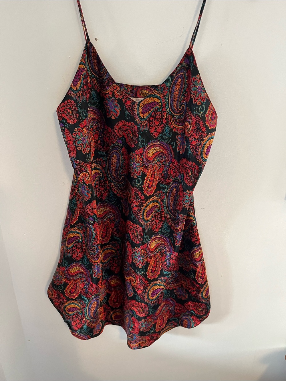 Women's Y2K Satin Paisley slip Dress in Black and Red - Size Medium